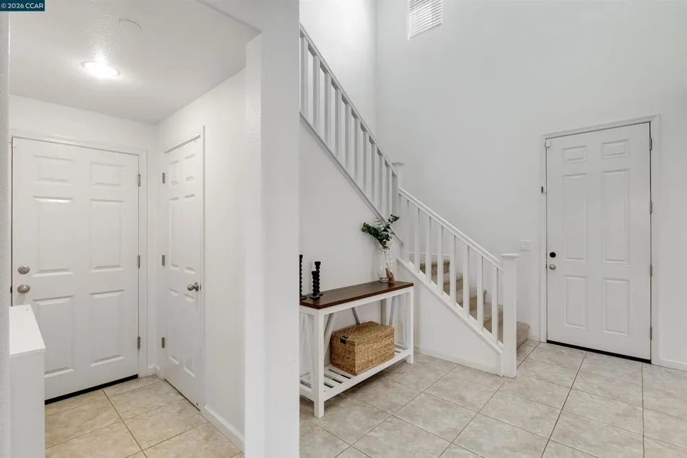 5291 Carlson Ln Fairfield, CA 94533
