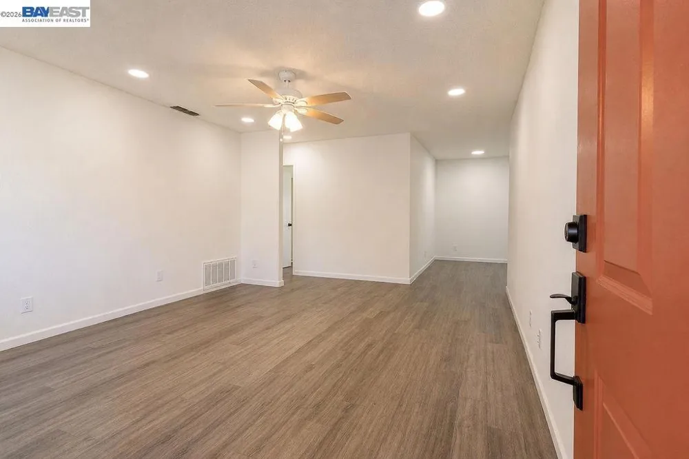 7367 Single Way Citrus Heights, CA 95610