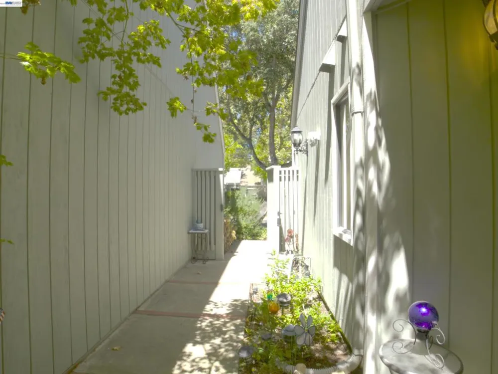 5214 Riverdale Ct Pleasanton, CA 94588