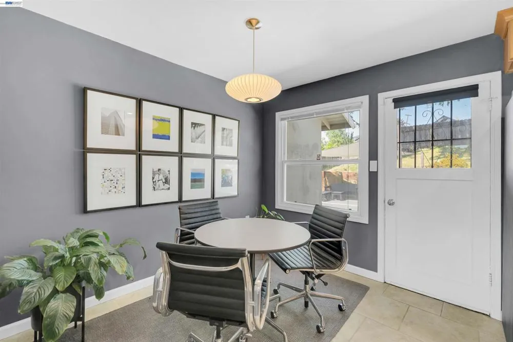 2518 Tara Hills Dr San Pablo, CA 94806