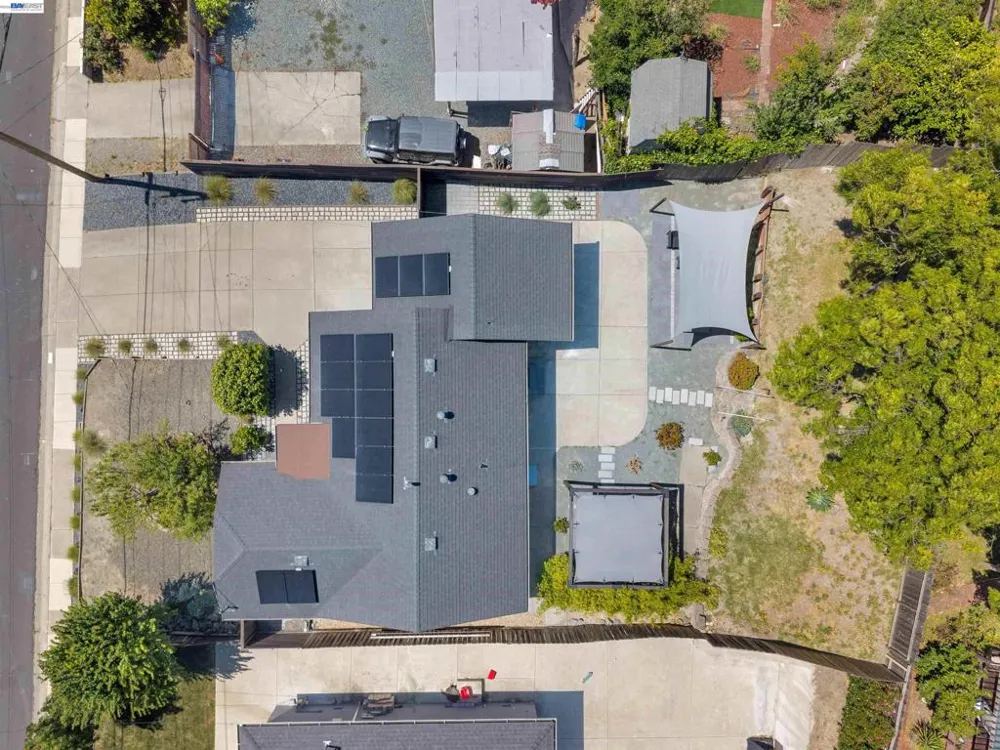 2518 Tara Hills Dr San Pablo, CA 94806