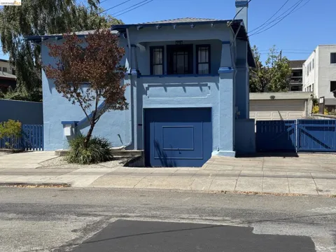816 Stannage Ave