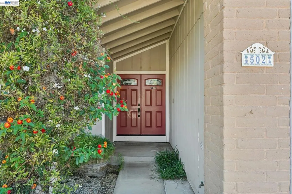 502 Shrike Ct Suisun City, CA 94585
