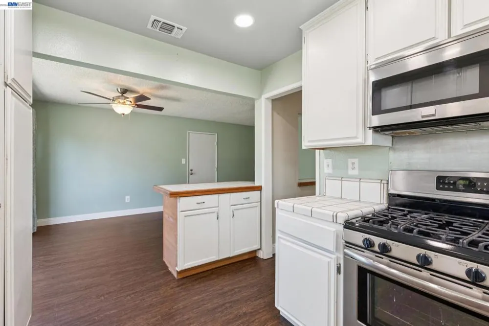 502 Shrike Ct Suisun City, CA 94585