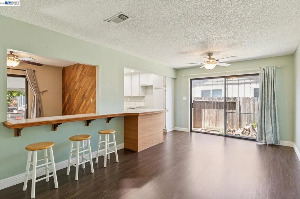502 Shrike Ct Suisun City, CA 94585
