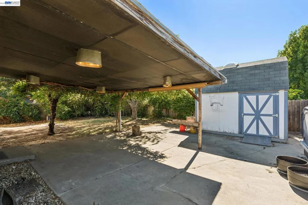 502 Shrike Ct Suisun City, CA 94585