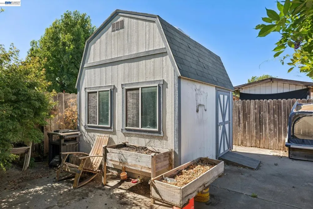 502 Shrike Ct Suisun City, CA 94585