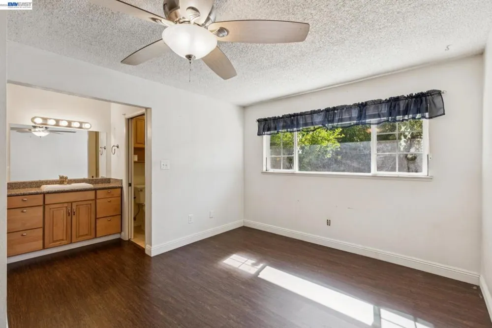 502 Shrike Ct Suisun City, CA 94585