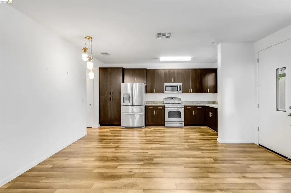830 Brass Ct West Sacramento, CA 95691