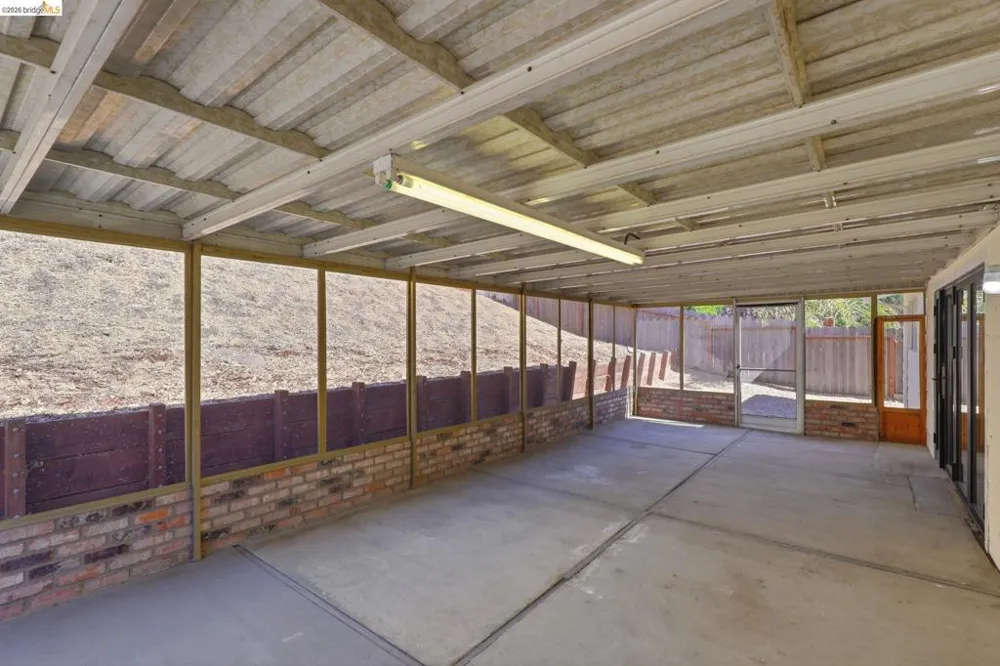 2303 Monte Vista Dr. Pinole, CA 94564