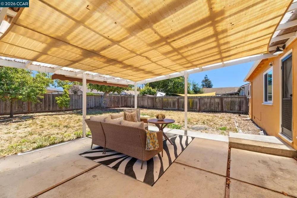 17242 Via El Cerrito San Lorenzo, CA 94580