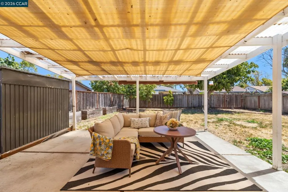 17242 Via El Cerrito San Lorenzo, CA 94580