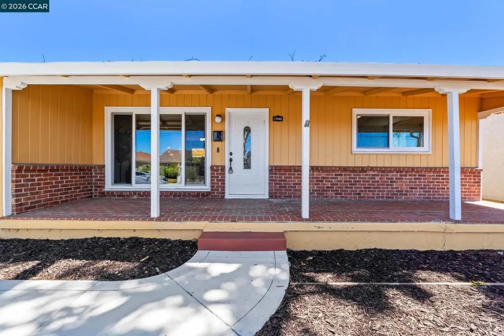 17242 Via El Cerrito San Lorenzo, CA 94580