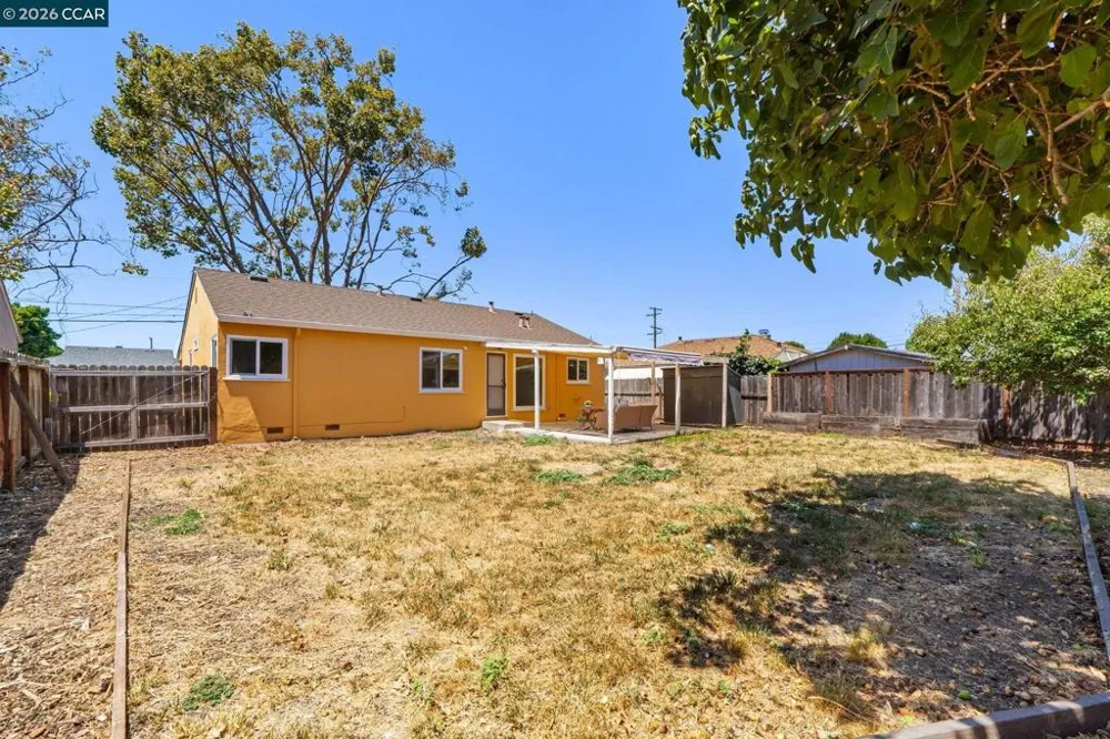 17242 Via El Cerrito San Lorenzo, CA 94580