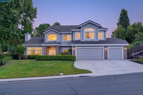 81 Monza Ct