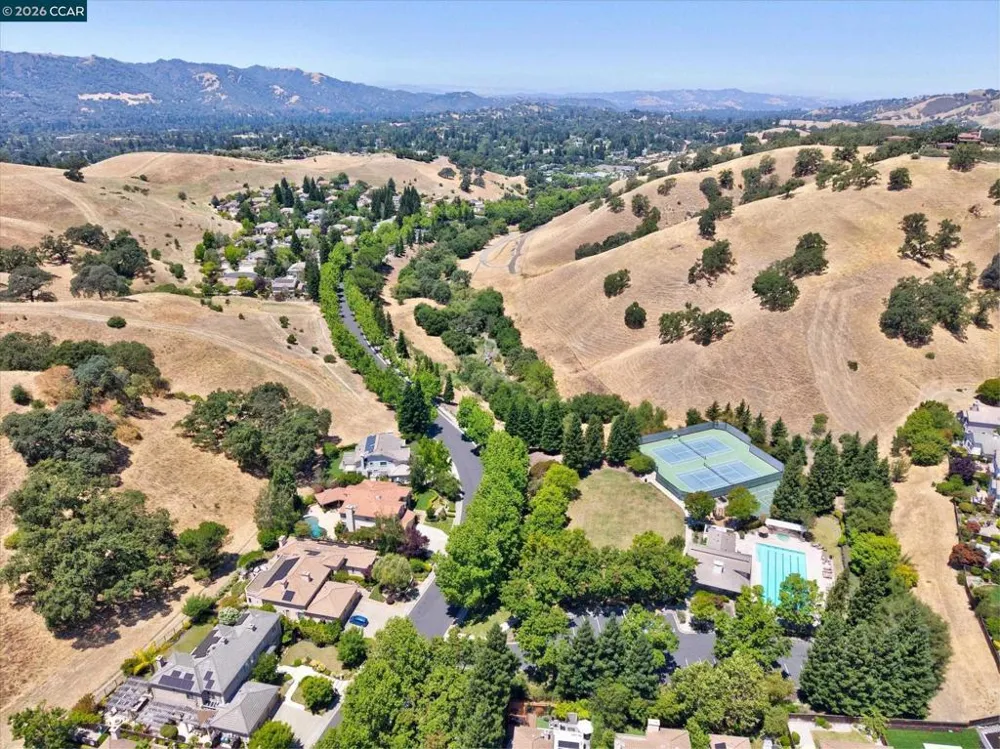 81 Monza Ct Danville, CA 94526