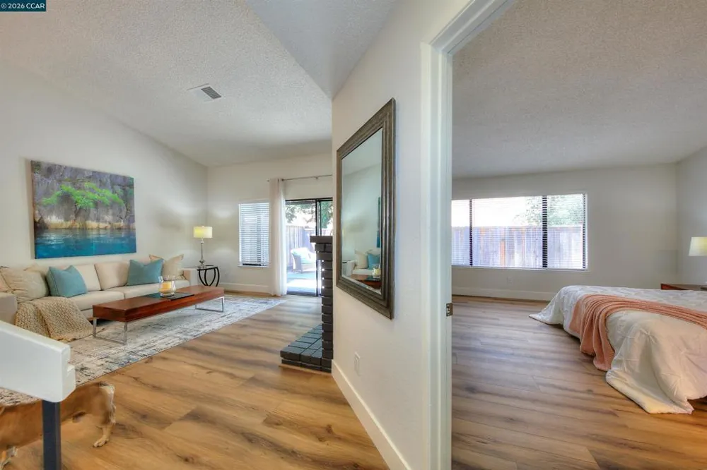 105 Coventry Hercules, CA 94547