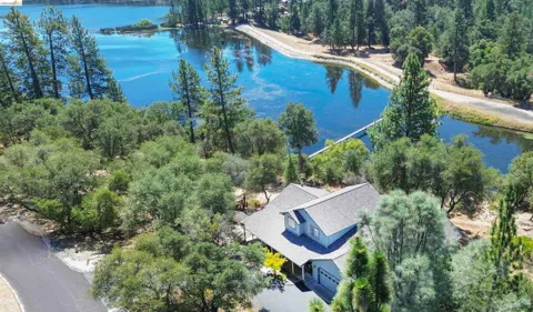 14545 Lake Vista Dr