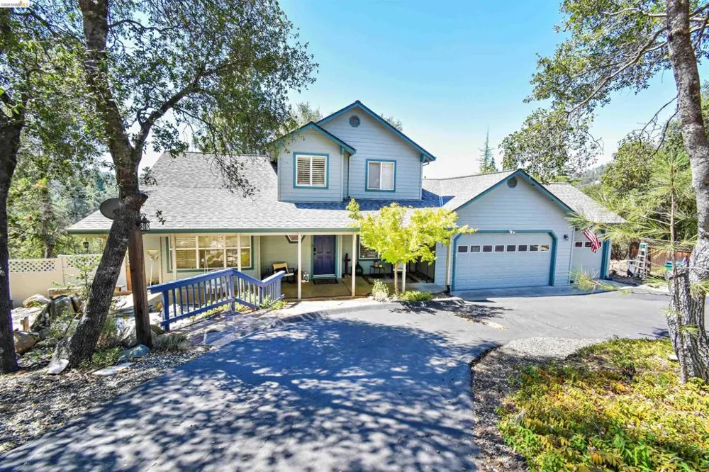 14545 Lake Vista Dr Sonora, CA 95370