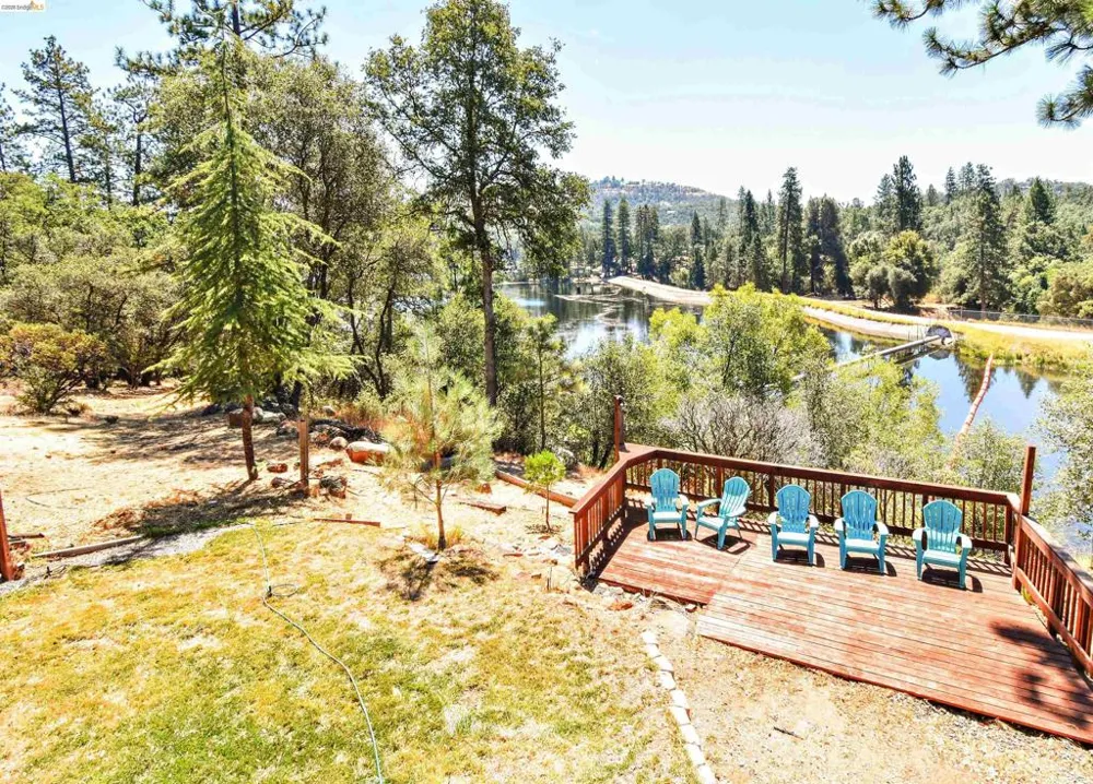14545 Lake Vista Dr Sonora, CA 95370