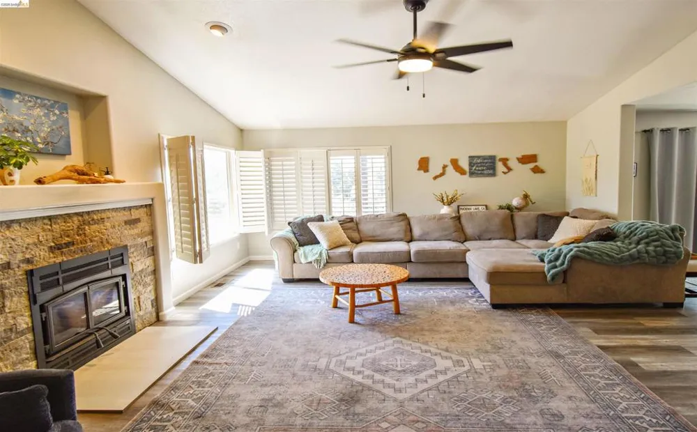 14545 Lake Vista Dr Sonora, CA 95370