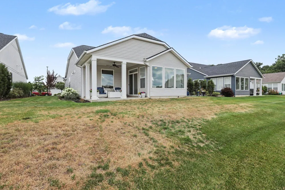 2942 Isle Water Drive Plainfield Charter Township, MI 49306