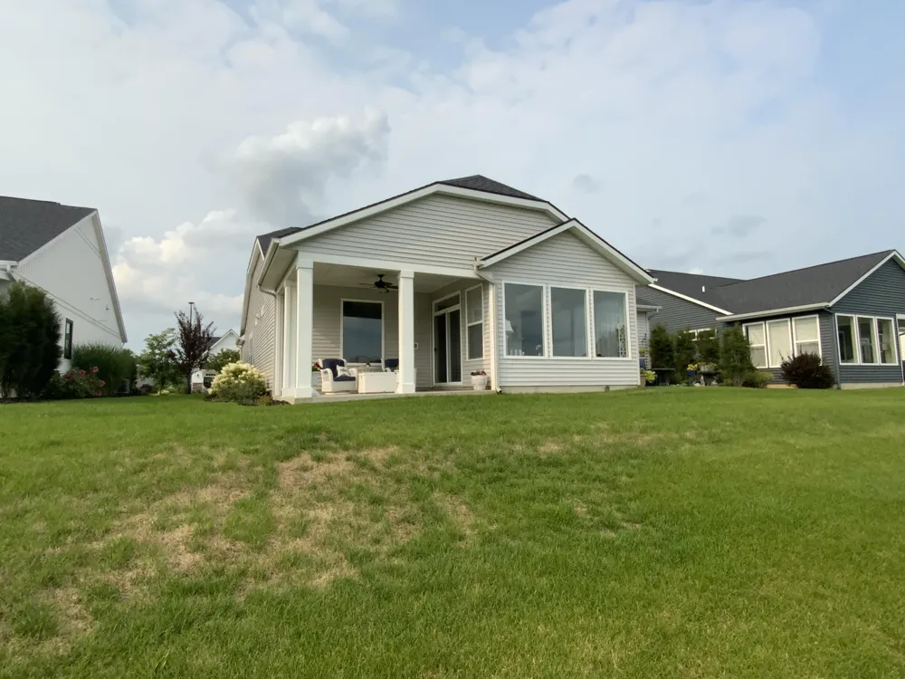 2942 Isle Water Drive Plainfield Charter Township, MI 49306