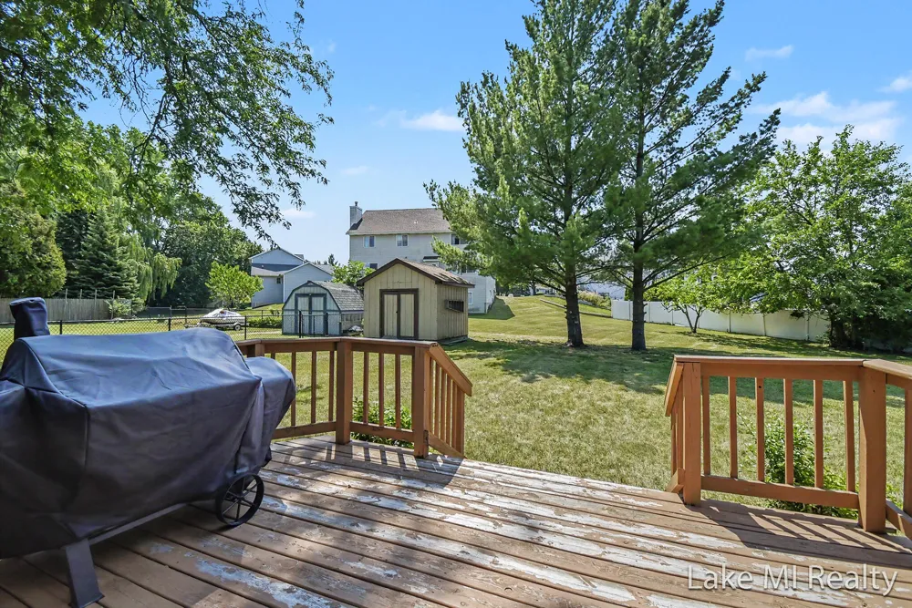 2238 52nd Street SW Wyoming City, MI 49519