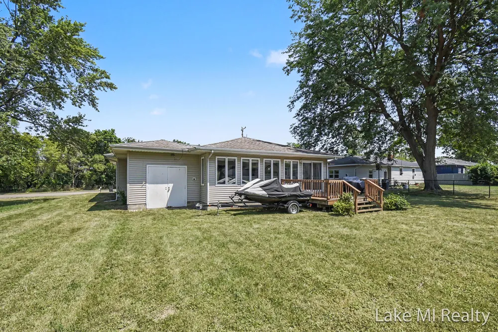 2238 52nd Street SW Wyoming City, MI 49519