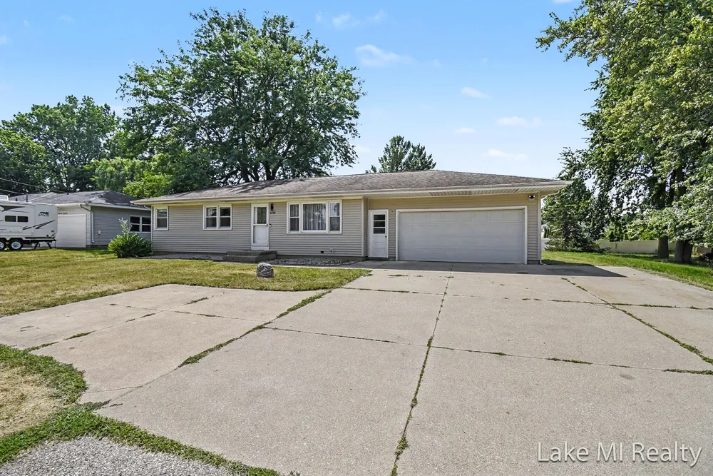2238 52nd Street SW Wyoming City, MI 49519