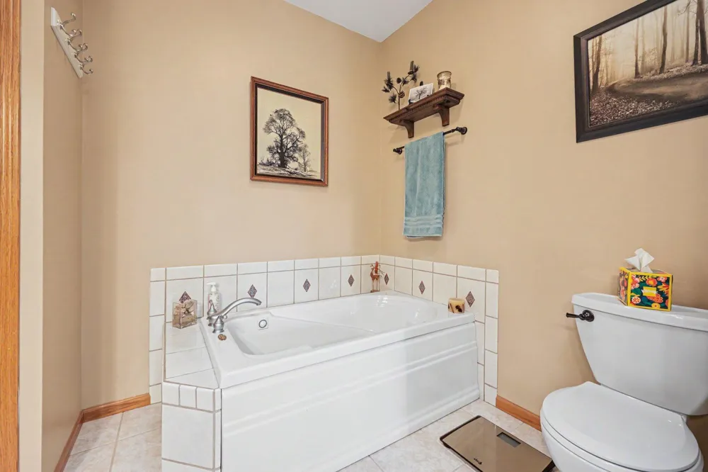 404 Vienna Lane Fremont City, MI 49412