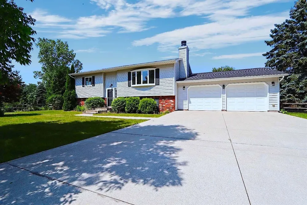 146 6th Street Oscoda Charter Township, MI 48750