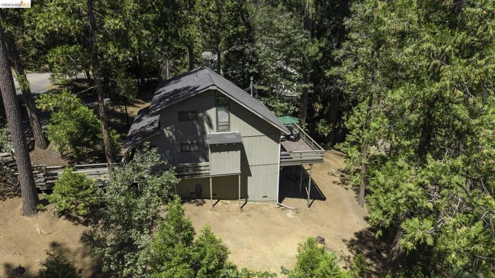24226 Oxbow Sonora, CA 95370