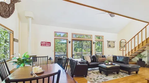 24226 Oxbow