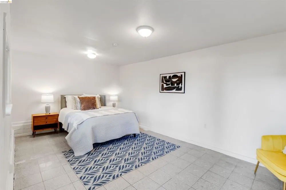826 Benicia Rd Vallejo, CA 94591