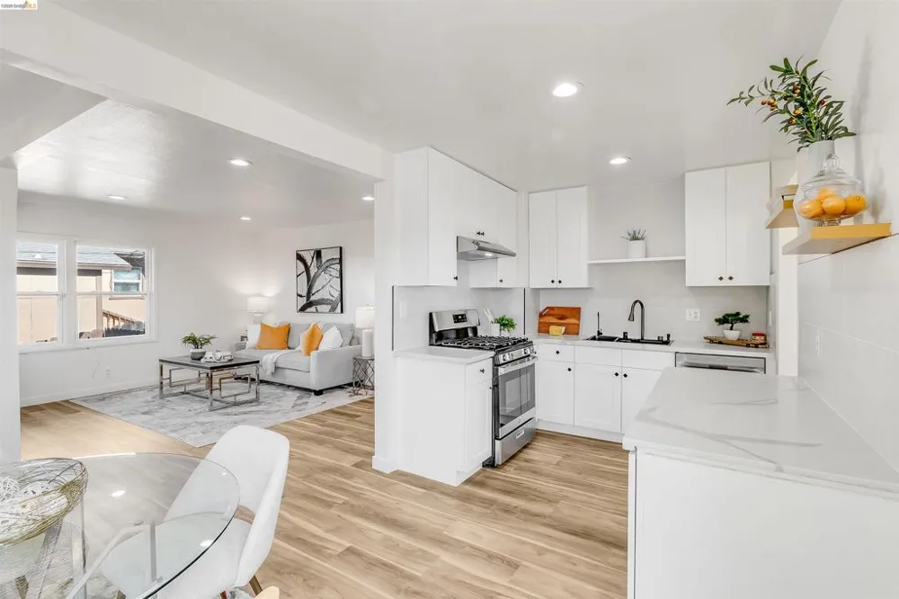 826 Benicia Rd Vallejo, CA 94591