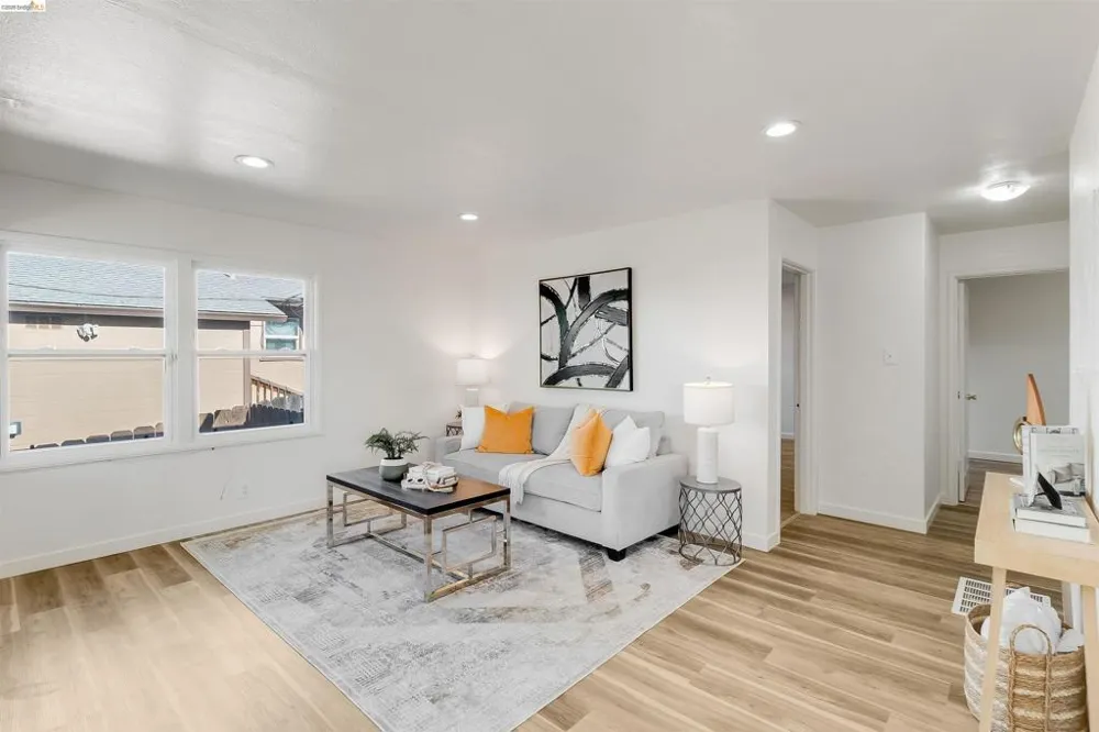 826 Benicia Rd Vallejo, CA 94591