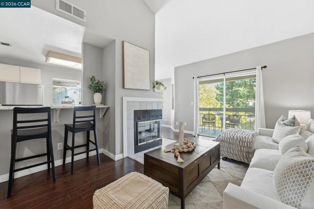 7650 Canyon Meadows Cir #F Pleasanton, CA 94588