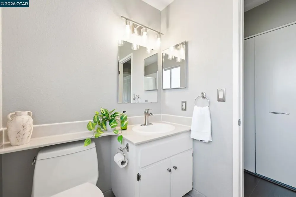 7650 Canyon Meadows Cir #F Pleasanton, CA 94588