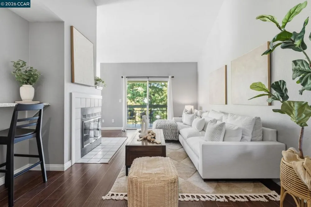 7650 Canyon Meadows Cir #F Pleasanton, CA 94588