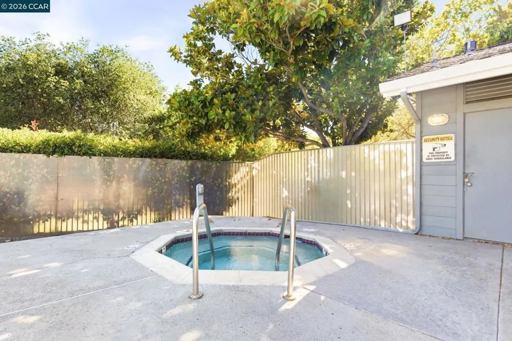 7650 Canyon Meadows Cir #F Pleasanton, CA 94588