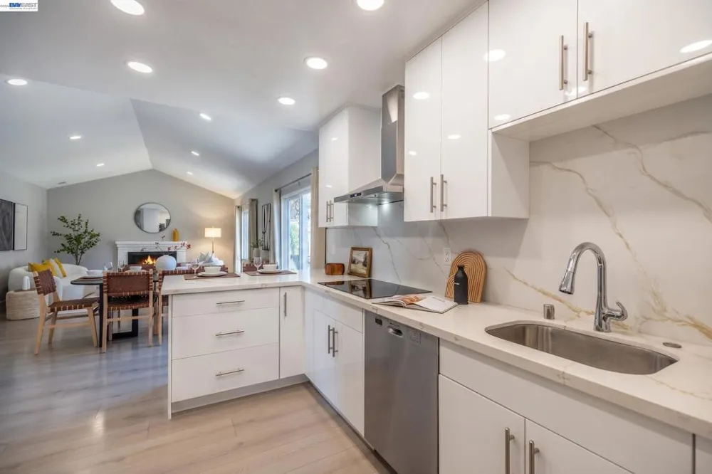 38475 Jacaranda Dr Newark, CA 94560