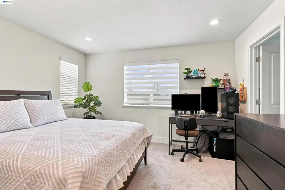 895 Manor Blvd San Leandro, CA 94579