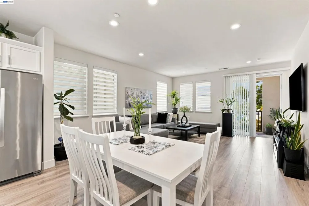 895 Manor Blvd San Leandro, CA 94579
