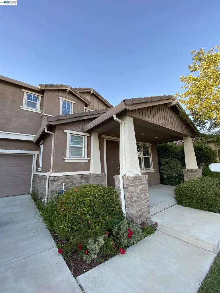 1043 Ashbridge Bay Dr Pittsburg, CA 94565