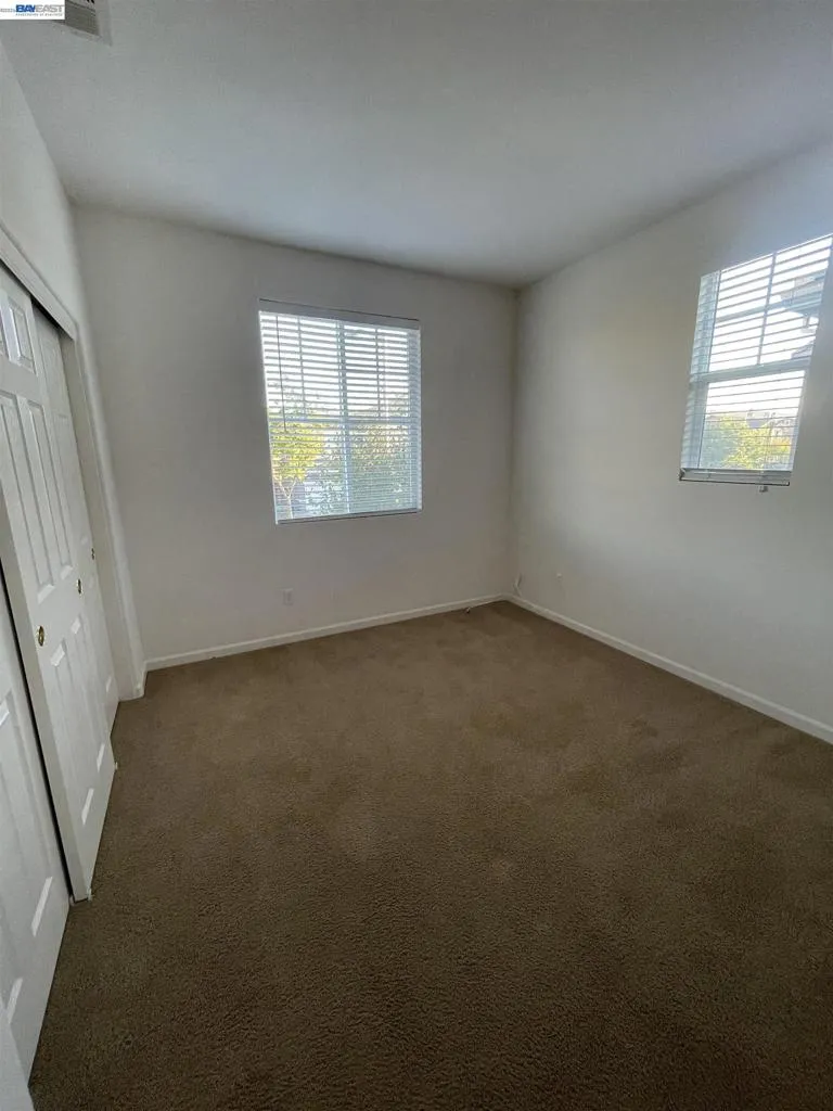 1043 Ashbridge Bay Dr Pittsburg, CA 94565