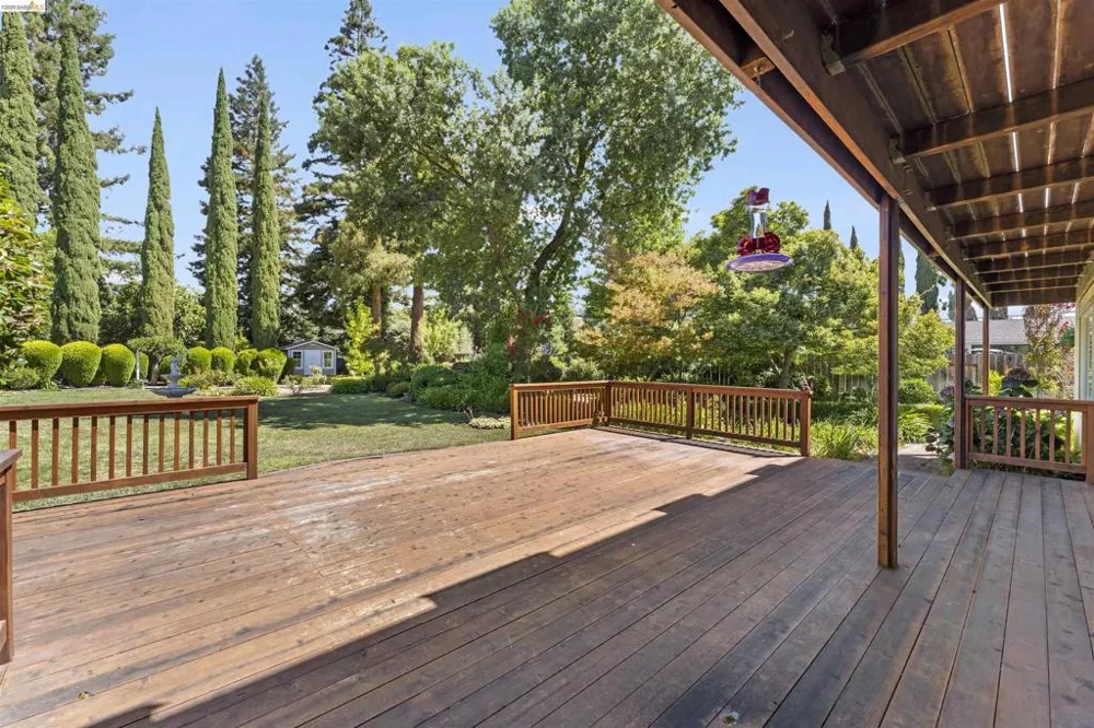 360 Via Palo Linda Fairfield, CA 94534