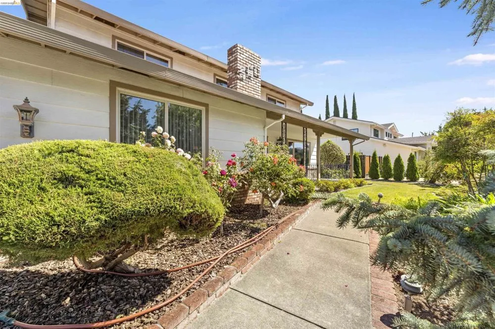 360 Via Palo Linda Fairfield, CA 94534