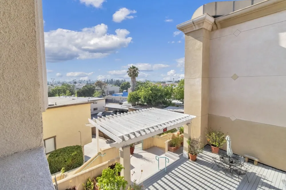 411 S Garfield Avenue #30 Monterey Park, CA 91754