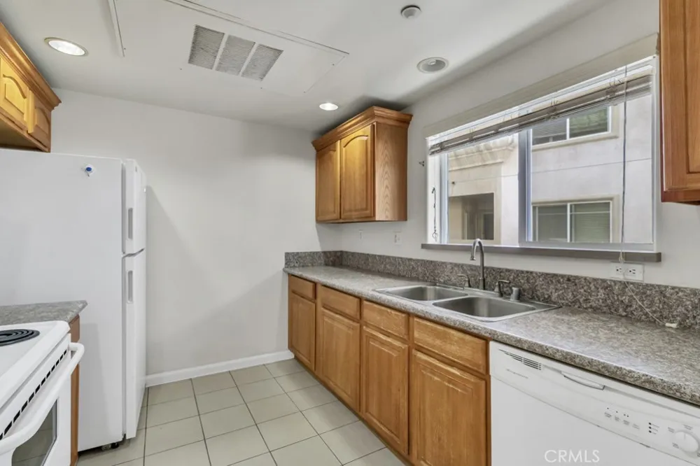 411 S Garfield Avenue #30 Monterey Park, CA 91754